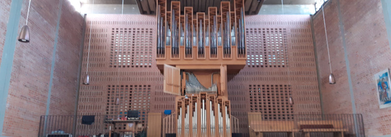 Orgel im Wiedereinbau